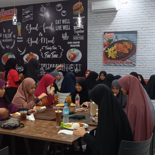 Moment Ramadhan, outlet-outlet Amazy Family Resto menjadi tempat rekomendasi kuliner buka bersama!